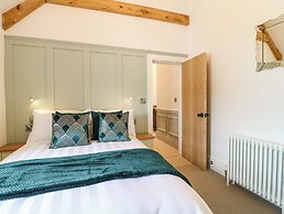 Upper Hurst Farmhouse