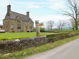 Upper Hurst Farmhouse