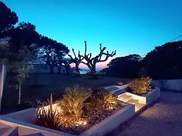 Exceptional Luxury Villa A Masterpiece of Elegance and Comfort