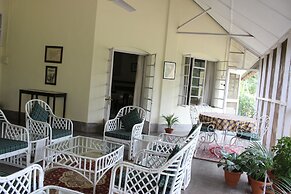 Wathai Heritage Bungalow