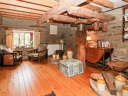 Halls Mill