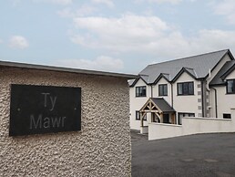 Ty Mawr