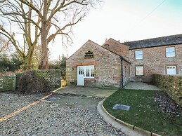 Luham Cottage