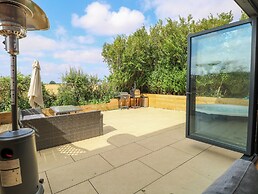 Henham 3 Bernaleen Cottages