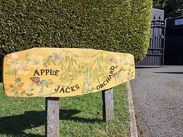 Applejacks Orchard