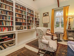 Laundry Cottage
