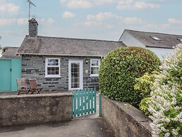 Ty Llaeth Cottage