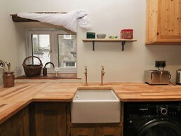 Eden Vale Cart House