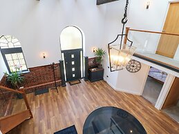 The Old Pump House