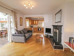 2 Carlton Cottage
