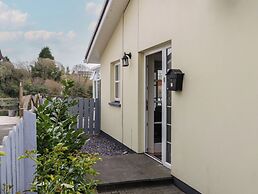2 Carlton Cottage