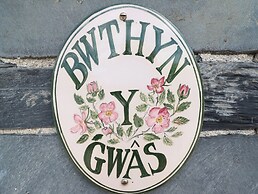 Bwthyn y Gwas