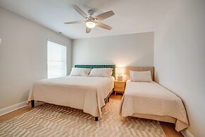 Walk to Beach: Spacious Condo in North Wildwood!