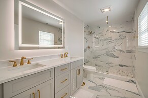 Walk to Beach: Spacious Condo in North Wildwood!