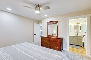 3 Mi to Old Mill District: Family Retreat w/ Yard