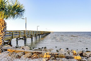 Swim, Fish & Explore: Waterfront Gem in Ruskin