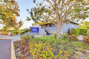 Swim, Fish & Explore: Waterfront Gem in Ruskin