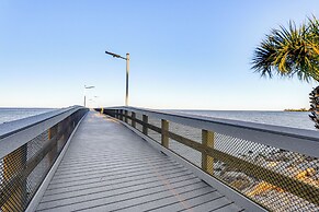 Swim, Fish & Explore: Waterfront Gem in Ruskin