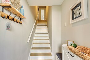 Swim, Fish & Explore: Waterfront Gem in Ruskin