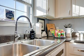 Home 3 Mi to Dtwn Chattanooga: Great for Nurses!