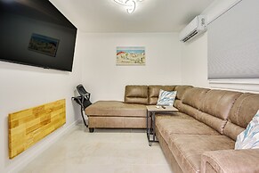 3 Mi to Beach: Spacious Sarasota Home w/ Game Room