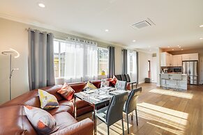 Deck & Yard: Guest House in San Jose!