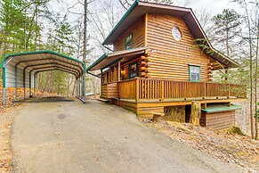 Secluded Mtn-view Cabin w/ Fireplaces in Murphy!