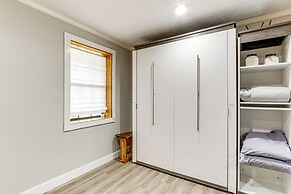 Secluded Mtn-view Cabin w/ Fireplaces in Murphy!