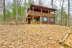 Secluded Mtn-view Cabin w/ Fireplaces in Murphy!