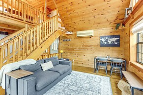 Secluded Mtn-view Cabin w/ Fireplaces in Murphy!