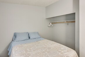 6 Mi to Lake Meridian Park: Auburn Home w/ Yard