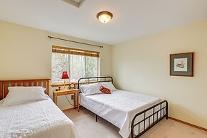 Hot Tub at Townhome on 8th Green in Redmond