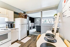 11 Mi to Kincaid Park: Convenient + Cozy Apt!