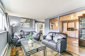11 Mi to Kincaid Park: Convenient + Cozy Apt!