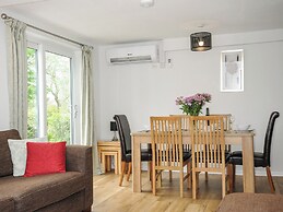 Honeysuckle at Moorhead Country Holidays