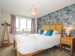 Honeysuckle at Moorhead Country Holidays