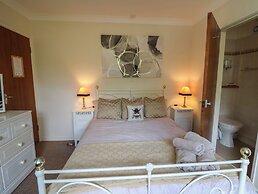 Nuthatch Cottage at Riverside Lodge