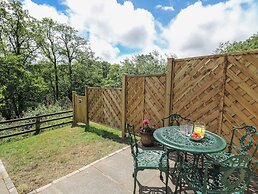 Nuthatch Cottage at Riverside Lodge