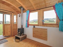 Harri's Hut
