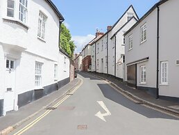 5 Exe Street
