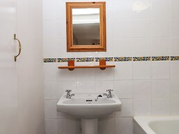 Hawfinch at Moorhead Country Holidays