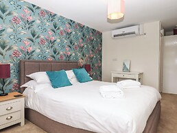 Primrose at Moorhead Country Holidays