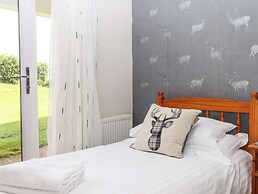 Primrose at Moorhead Country Holidays