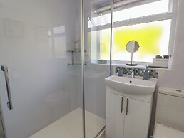 Benllech Bay Cottage