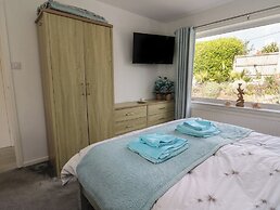 Benllech Bay Cottage