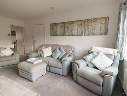 Benllech Bay Cottage