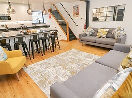 2 Salubrious Terrace