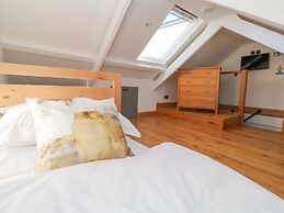 2 Salubrious Terrace