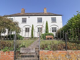 Charmouth Lodge