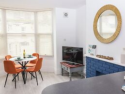 Harbour Lights Apartment